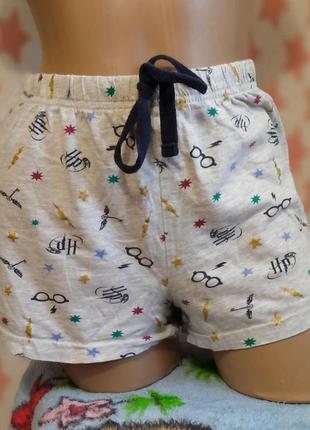 Шорти