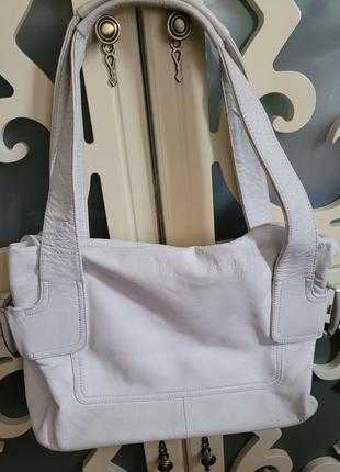 Біла сумка з натуральної шкіри