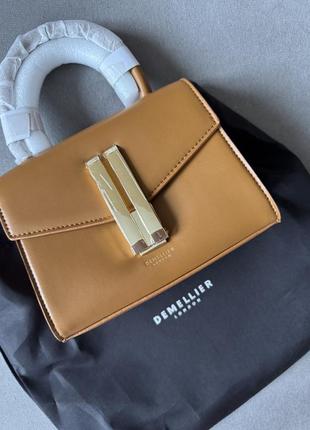 Карамельна сумочка demellier