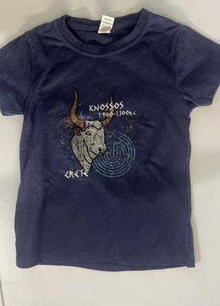 Стильная детская футболка