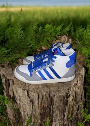 Кеды, кроссовки, сникерсы adidas. оригинал