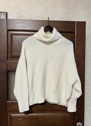Светр від zara! розмір м