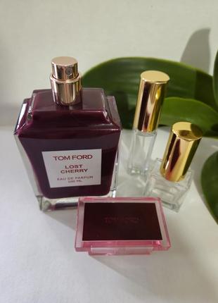 Carolina herrera good girl parfum 1ml оригинал распив