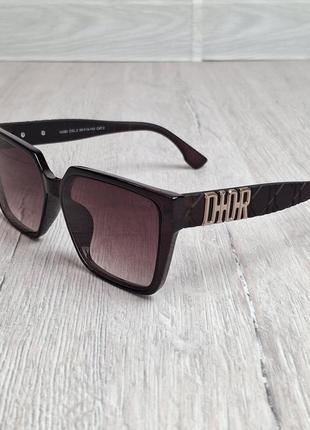 Очки солнцезащитные dr 16085 c2 коричневые глянцевые с градиентом