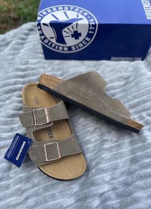 Birkenstock замшевые шлепанцы натуральные материалы полный комплект в наличии ✅ накладной платеж 👌🏻
