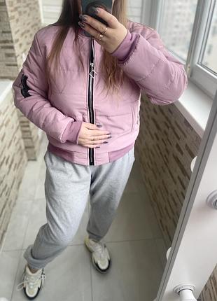 Бомбер жіночій.розпродаж!!!