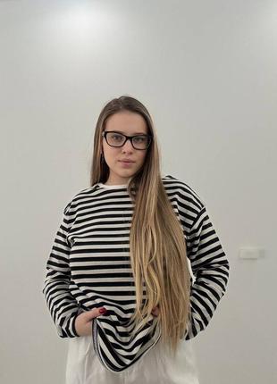 Лонгслив в полоску