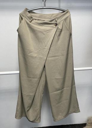 Штаны палаццо на запах спереди