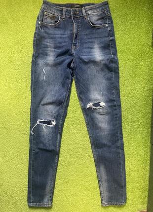 Джинсы guess, 26 размер