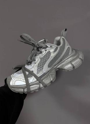 Крутые женские кроссовки light grey reflective premium серебристые рефлективные
