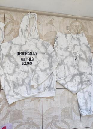 Спортивный костюм теплиц