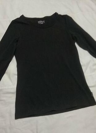 Футболка з довгим рукавом