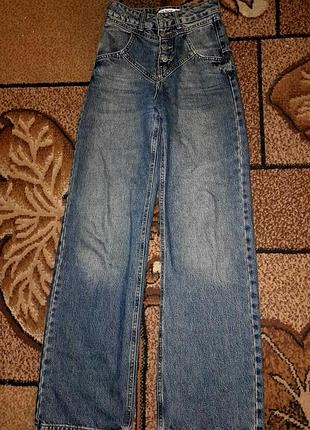 Джинсы denim на стройную талию