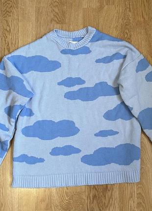 Свитер с облаками