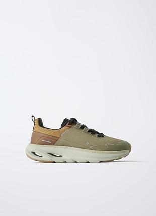 Кросівки zara