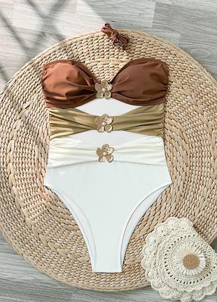 Трендовий суцільний купальник з квіткою.злитний суміжний цільний купальник.бікіні.закритий купальний з вирізами.