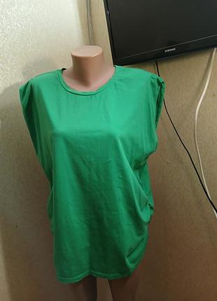 Катонова футболка