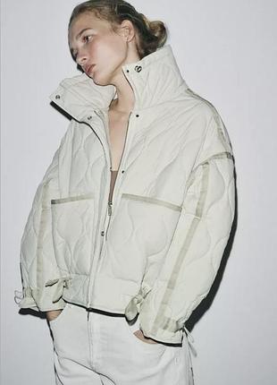 Куртка zara .