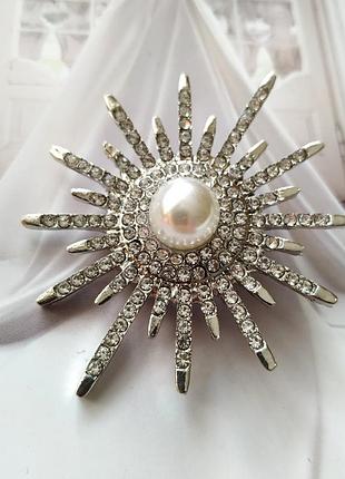 Брошь роскошная блестящая под серебро ретро винтаж звезда солнце с камушками брошь пенни