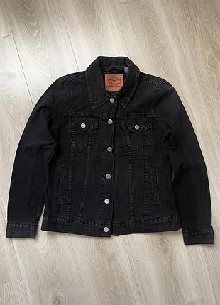 Джинсова куртка levis жіноча чорна
