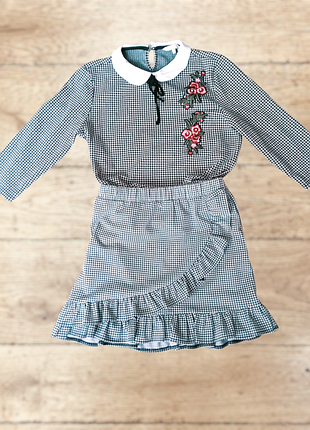 Костюм спідниця светр кофта вищивка