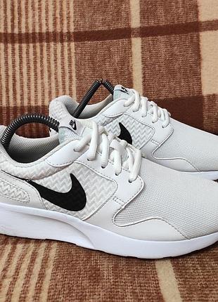 Оригінальні кросівки nike