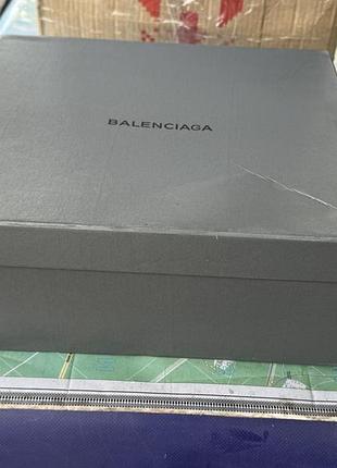 Большая коробка + пильник balenciaga.3 фото
