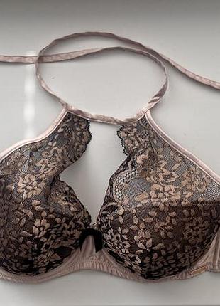 Бюстгальтер