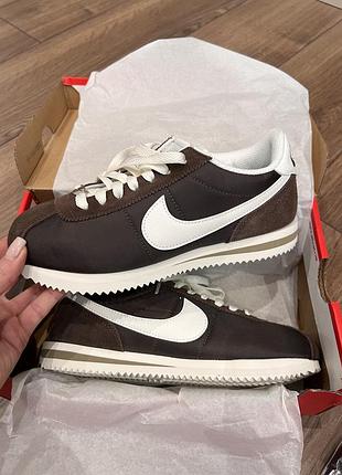 Nike cortez