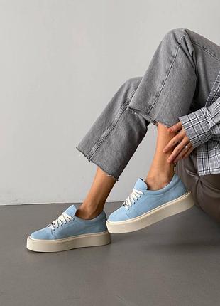 Базові кеди жіночі