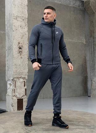 Коричневый и серый мужской спортивный костюм nike tech с жилеткой и без