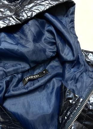 Легка весняна тонка курточка вітровка з капюшоном boohoo, розмір s/m9 фото