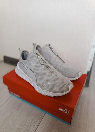 Женские кроссовки puma