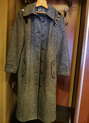 Красивое, качественное женское демисезонное пальто
