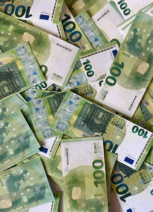 Конфетти евро 25*60 см 25 грамм