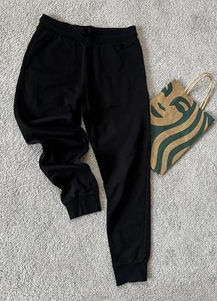 Базовые черные спортивки гг 10-12 лет