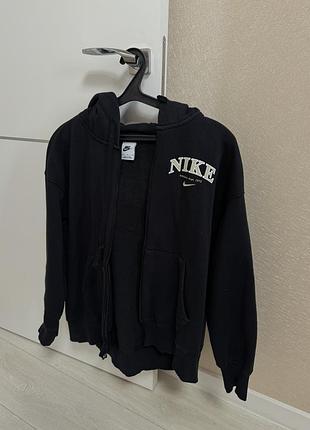 Спортивна кофта nike