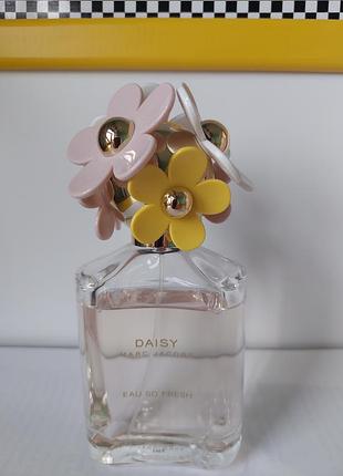 Туалетна вода daisy eau so fresh 125 мл.