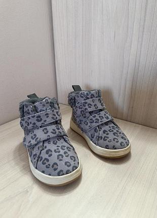 Ботинки для девочки