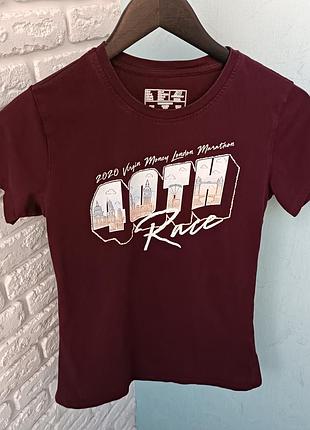 New balance жіноча спортивна футболка р.s