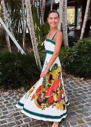 Брендова сукня