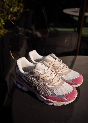 Кроссовки asics gel-nyc cream pink / white