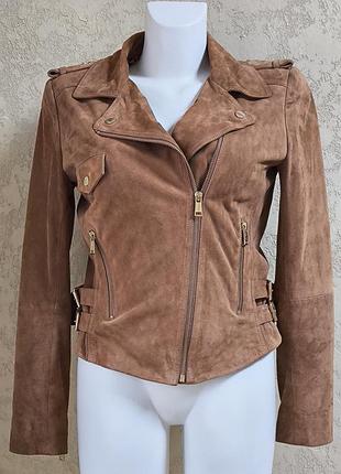 Замшева куртка косуха guess бежевого кольору