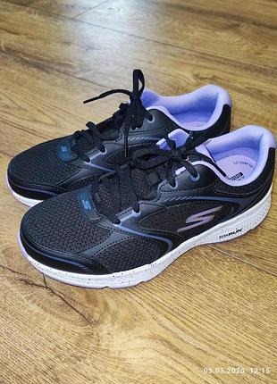 Skechers go run кросівки 38 розмір
