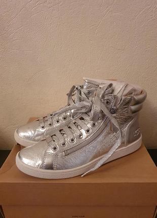Высокие кеды кожаные ugg metallic silver р. 39. 0 us 9. 0