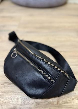 Сумка на пояс / бананка