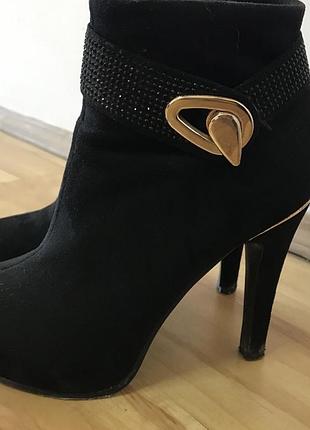 Сапоги весна-осень, ботинки на шпильке женские