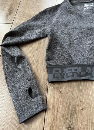 Кроп топ для спорту2 фото