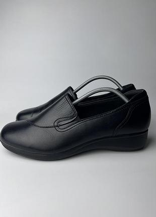 Шкіряні жіночі туфлі clarks англія
