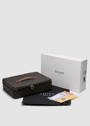 Сумочка-косметичка brown colour